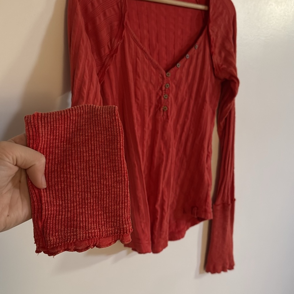 Free people wild hearts long sleeve thermal top medium - Picture 4 of 5